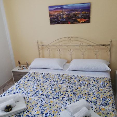 B&B Villa Rosa SantʼAntonio Abate Екстериор снимка