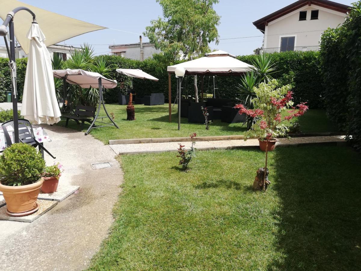 B&B Villa Rosa SantʼAntonio Abate Екстериор снимка