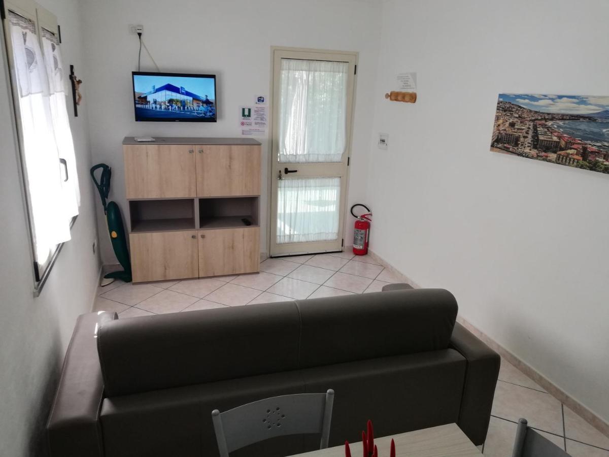 B&B Villa Rosa SantʼAntonio Abate Екстериор снимка