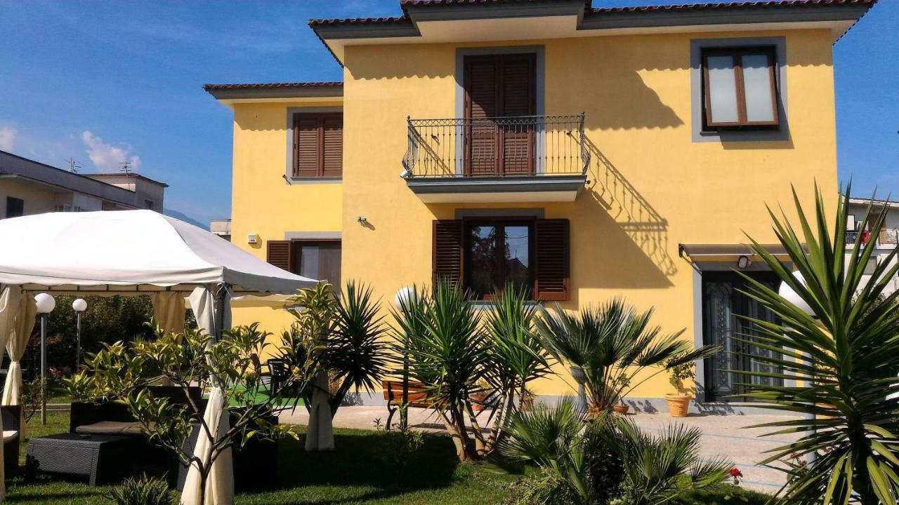 B&B Villa Rosa SantʼAntonio Abate Екстериор снимка